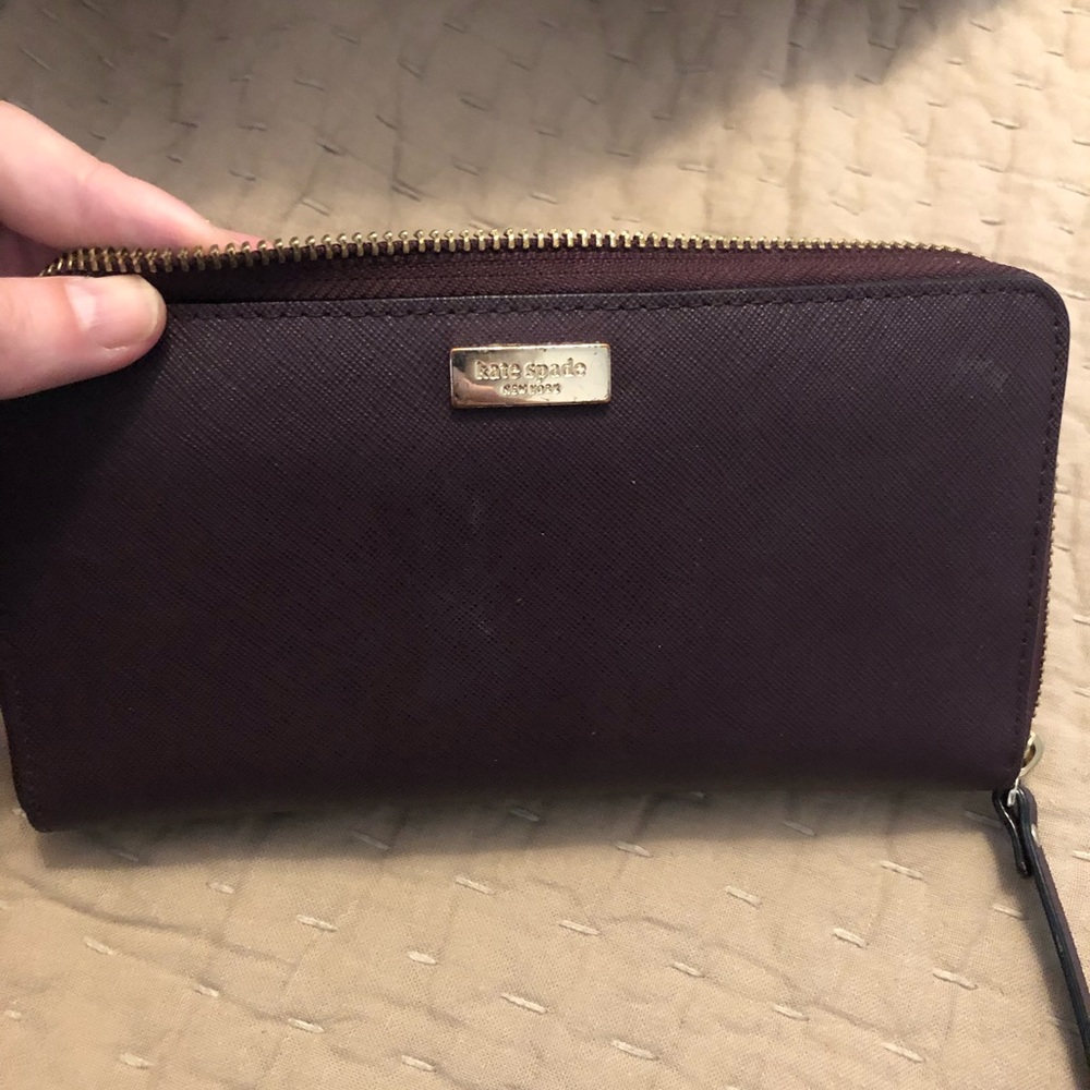 Kate Spade Wallet - Picture 2 of 4